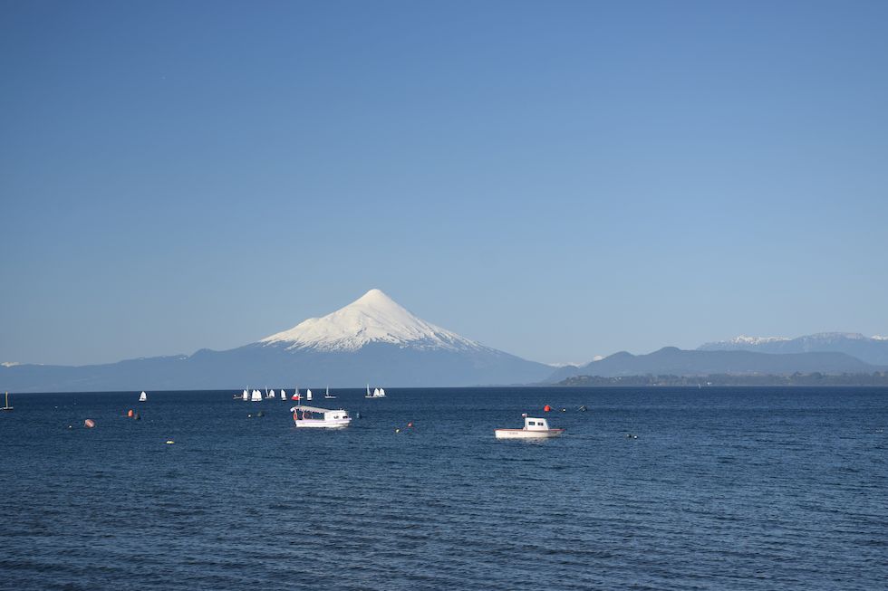 A046ap-0246-1-Puerto-Varas-Osorno-Boote-28-9-m.jpg