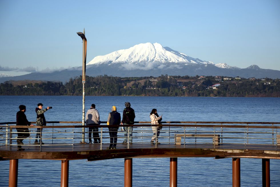 F015ap-681-1-Puerto-Varas-Vulkan-Calbuco-10-7-m.jpg