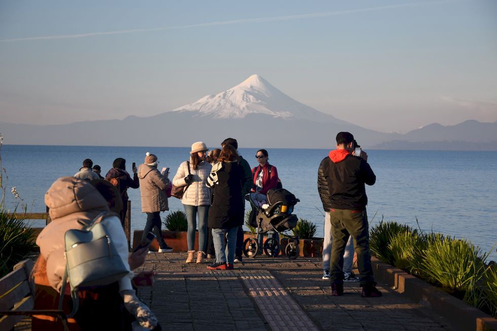 F026ap-730-1-Puerto-Varas-Mole-17-7-m.jpg