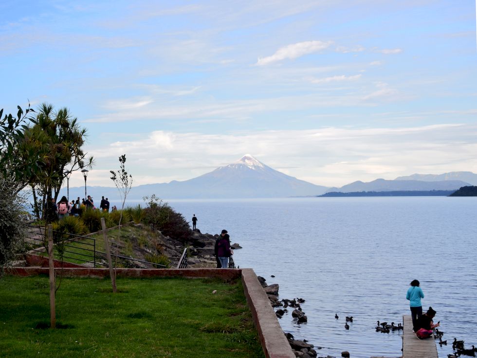 J042ap-0445-1-Puerto-Varas-Mole-Osorno-25-3-m.jpg